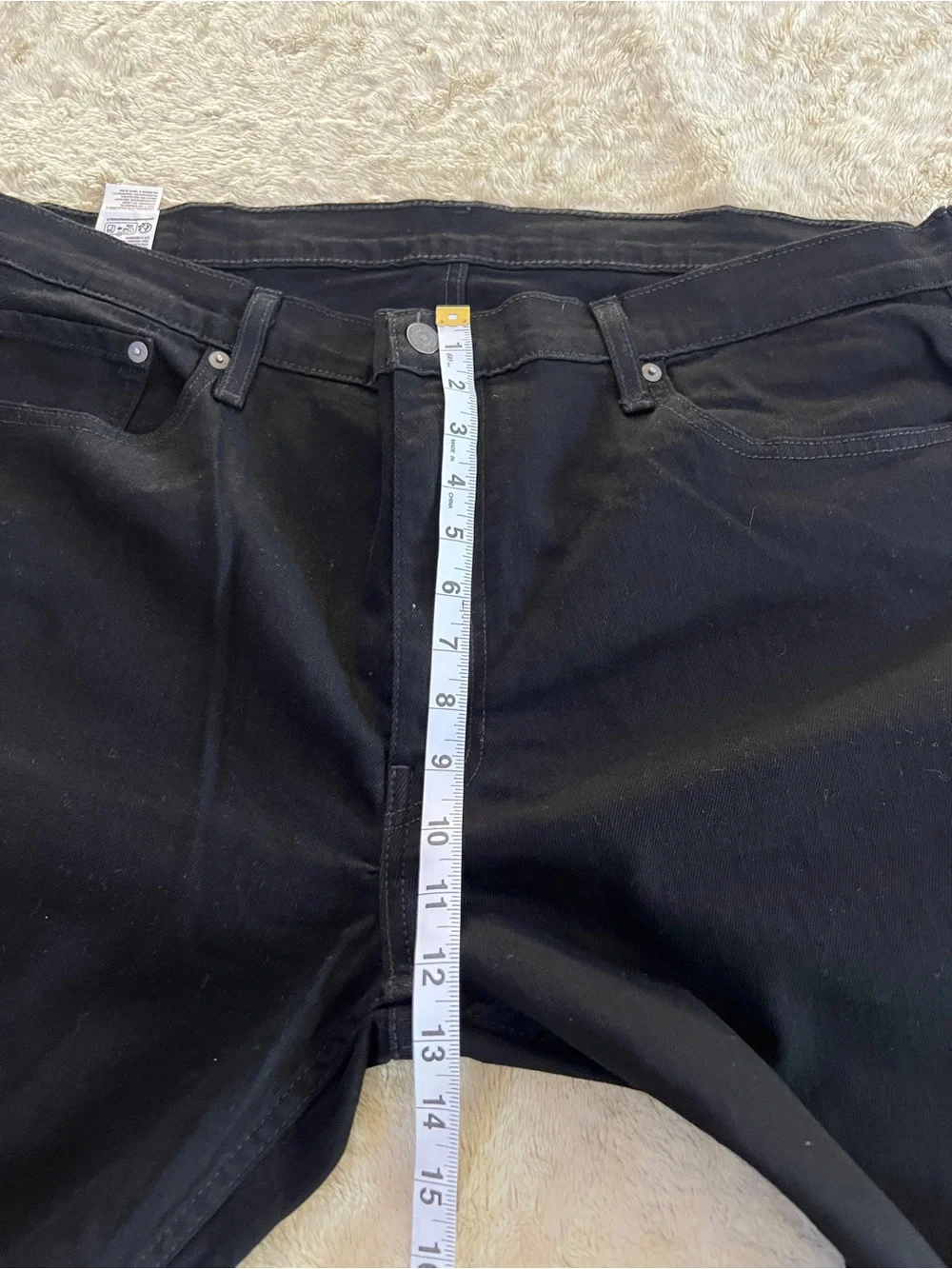 Levis item good